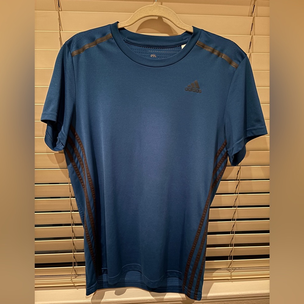 Adidas climacool 2 pack, Jersey T shirt, golf tennis training sports!
